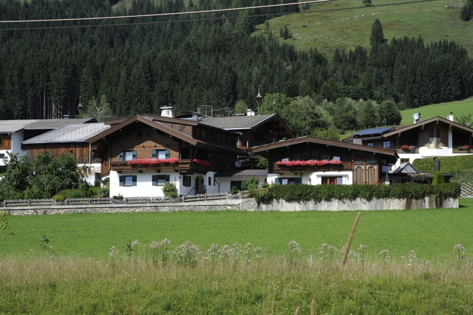 Hotel Gästehaus Rosi Fieberbrunn Exterior foto